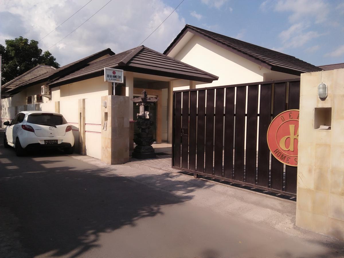 Deka Homestay Матарам Екстер'єр фото